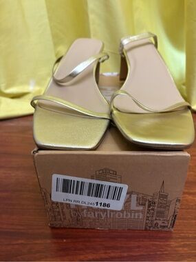 Farylrobin Metallic Gold Square-Toe Strappy Sandals